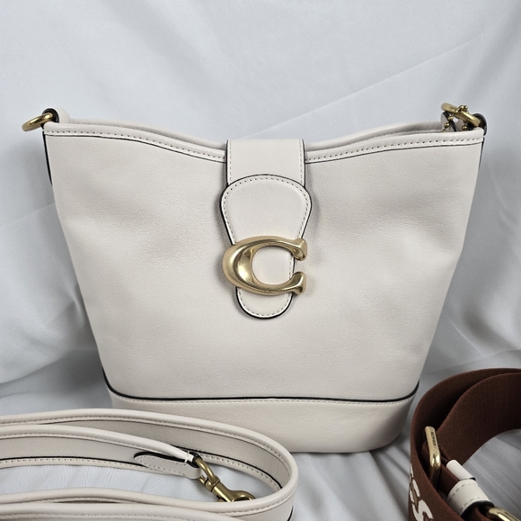 Coach Handbags - Coach Tali Bucket Bag Soft Leather Chalk Color Medium Size Excellent Condition